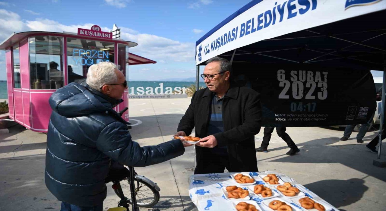 Kuşadası Belediyesinden anma etkinliği