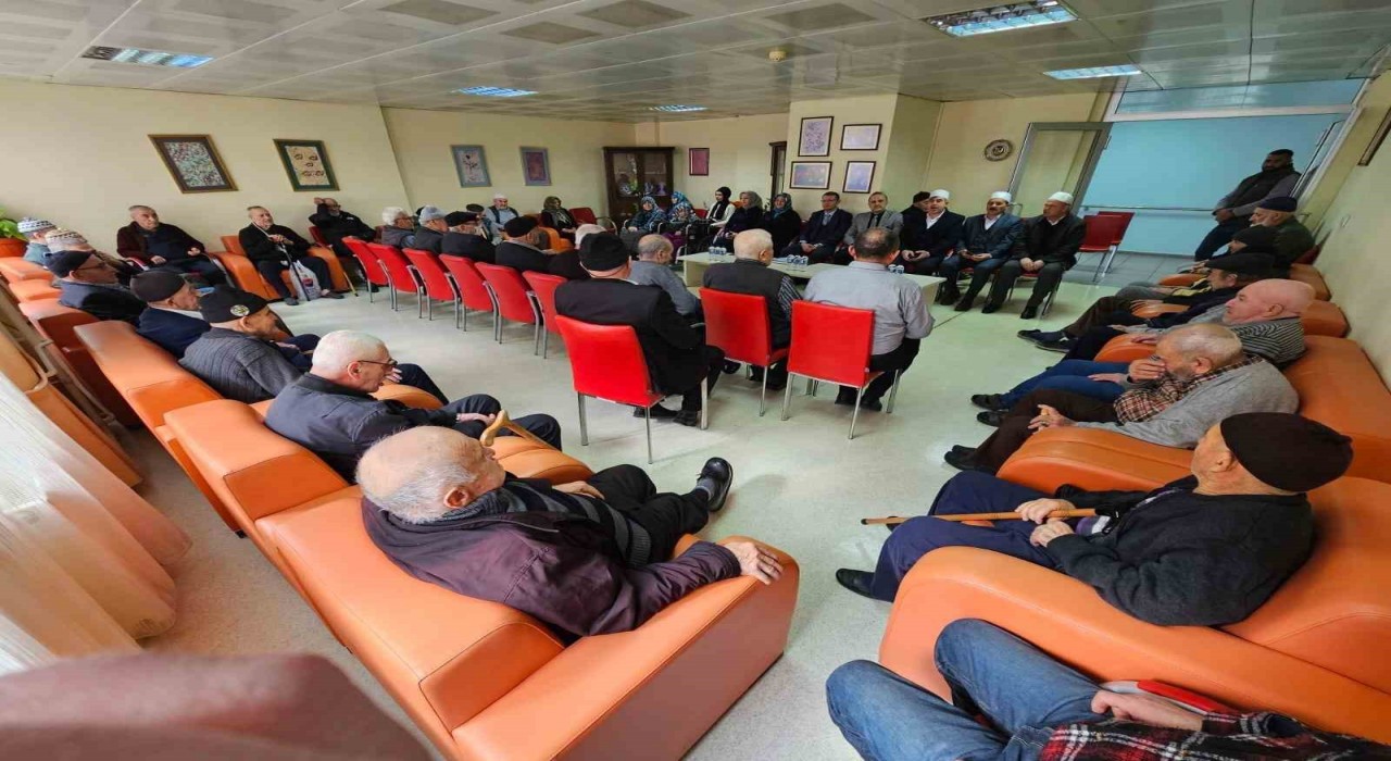 Kütahya İl Müftülüğünden Kütahya Huzurevi Yaşlı Bakım ve Rehabilitasyon Merkezinde program
