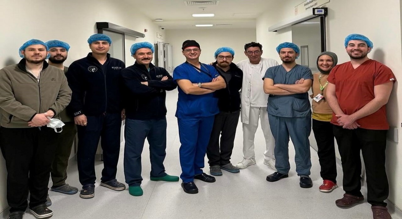 Kütahya Şehir Hastanesinde tüpsüz narkoz ile operasyon