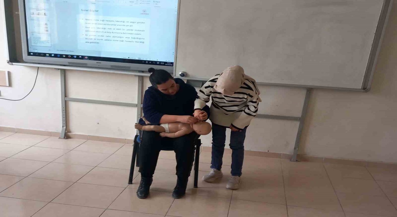 Kütahyada görme engellilere ilk yardım kursu