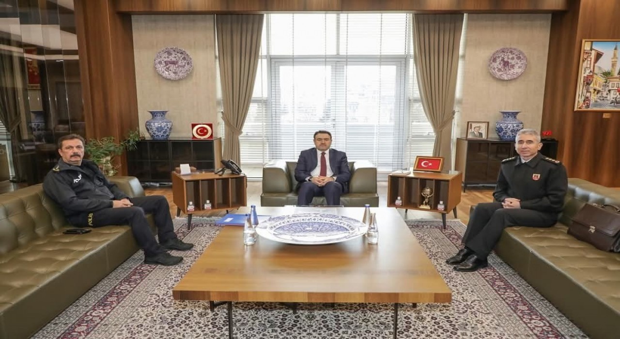 Kütahyada İl Güvenlik ve Asayiş Toplantısı yapıldı
