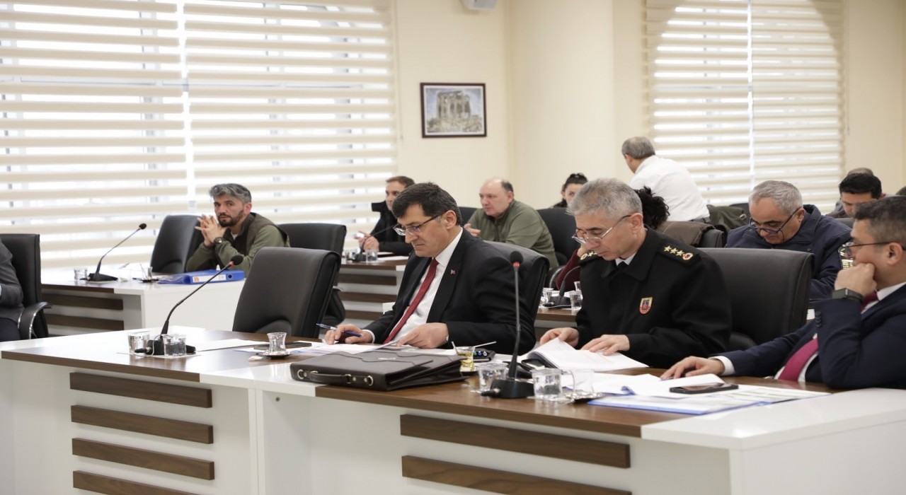 Kütahyada Sahipsiz Hayvanlar İçin Yeni Denetim ve Koruma Planı görüşüldü
