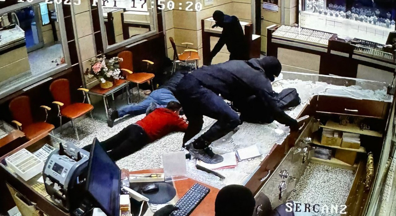 Kuyumcu soygununda tutuklananların sayısı 5 oldu