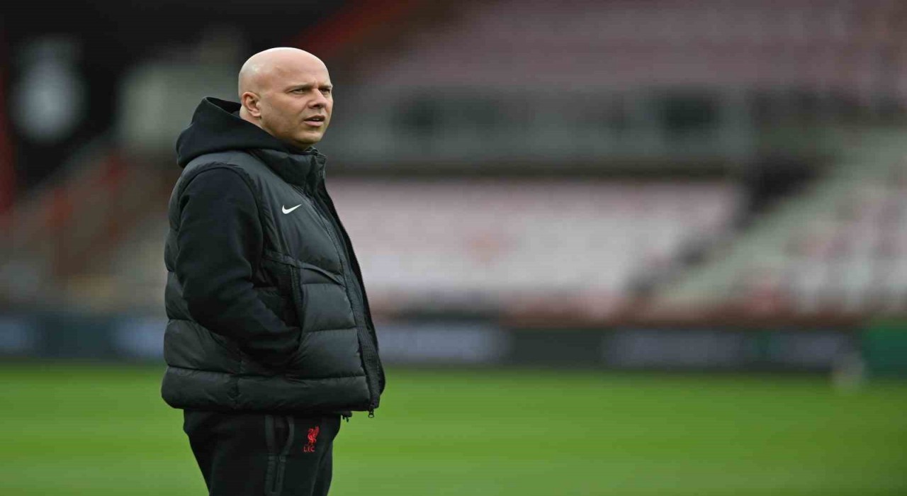 Liverpool Teknik Direktörü Arne Slota 2 maç ceza!