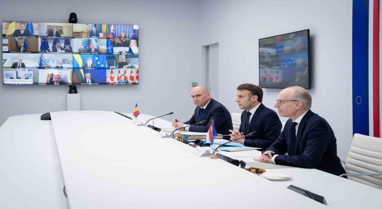 Macron: Ukrayna sürece dahil edilmeli ve haklarına saygı gösterilmeli