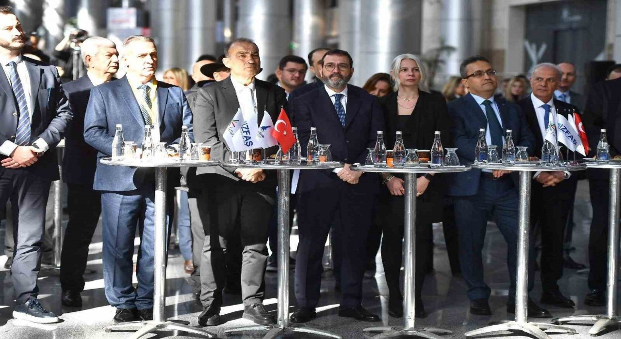 Makine ve üretim sektörü İzmirde buluştu