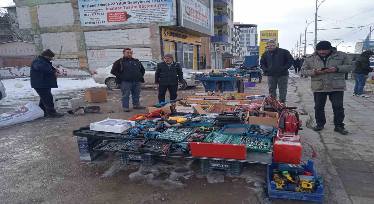 Malatyada bit pazarı esnafı yeni yer talep ediyor