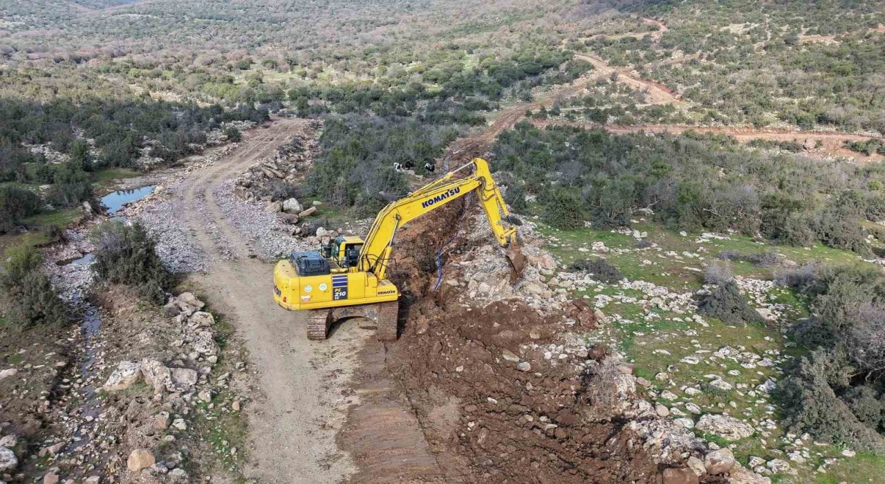 Manisada bir mahallenin daha içme suyu sorunu tarih oluyor