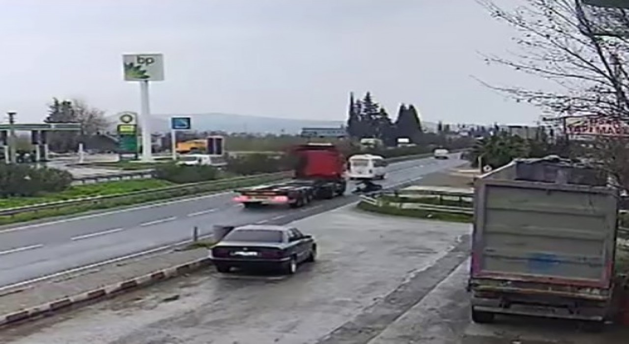 Menemen’de Motosiklet Kazası: 14 Yaşındaki Çocuk Öldü