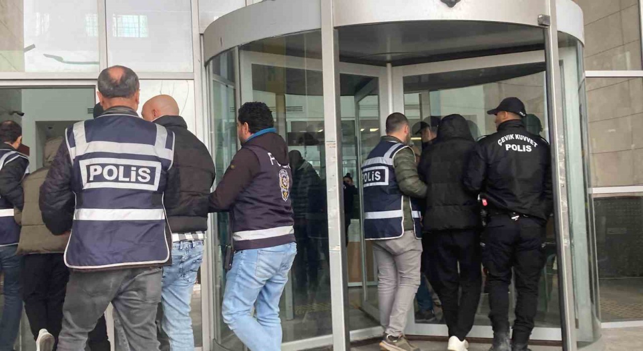 Mersindeki haraç çetesinde tutuklu sayısı 16ya yükseldi