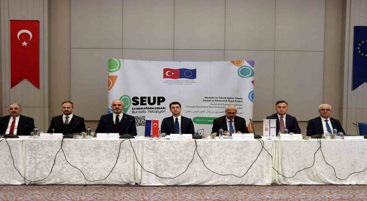 Milli Eğitim Bakan Yardımcısı Macit: Meslek liselerindeki algıyı değiştirip daha fazla insanı yönlendirmemiz gerekiyor