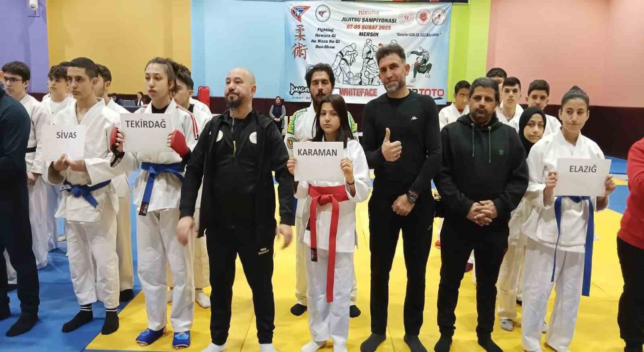 Muay Thaide Elazığ, madalyaları kaptı