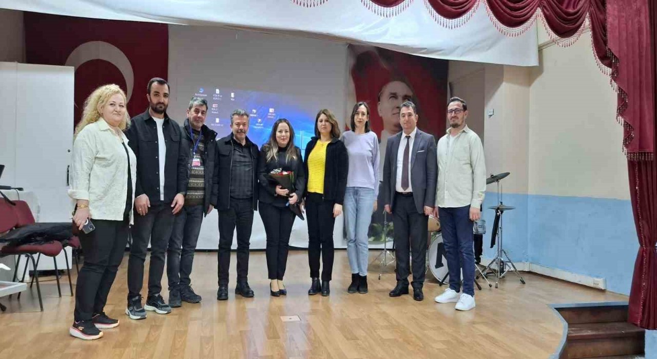 Nazillide Bağımlılıkla Mücadele Eğitimi düzenledi