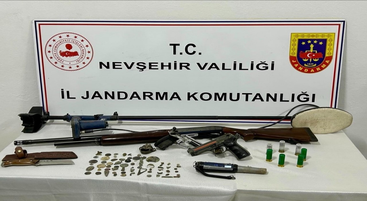 Nevşehirde 68 tarihi obje ve sikke ele geçirildi