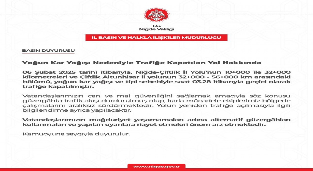 Niğdede kar yolları kapattı