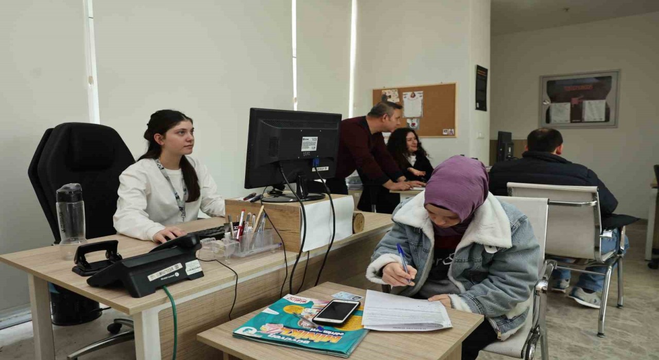 Nilüfer Belediyesi, İstihdama Katkı Sağlayan Eğitimler Veriyor