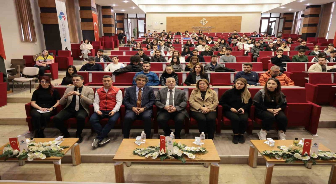 Öğrenci toplulukları için ‘ÜNİDES proje bilgilendirme toplantısı yapıldı