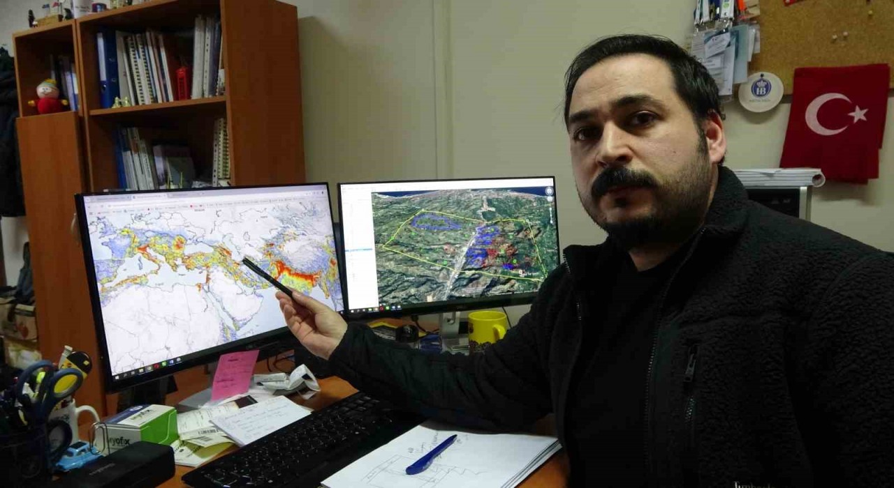 Öğretim Üyesi Dr. Özgenç Akın: Deprem sonrasına değil deprem öncesine ve alınacak tedbirlere odaklanmalıyız