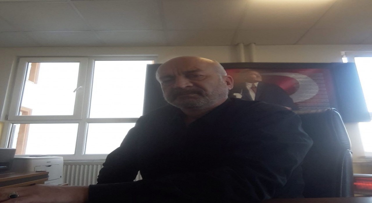 Okul müdürü kansere yenik düştü