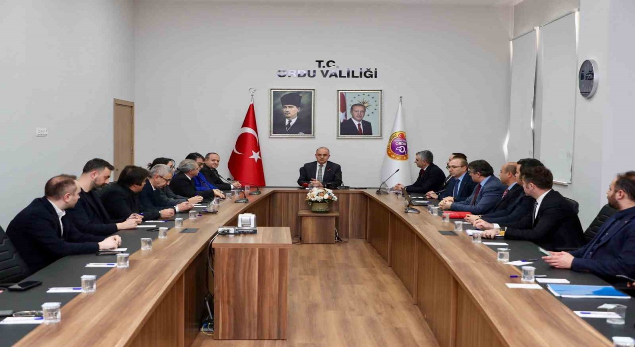 Ordu İl Sağlık Müdürü Tüzün: Ordudaki hastanelerde 1 yılda 9 milyon 362 bin hastaya bakıldı
