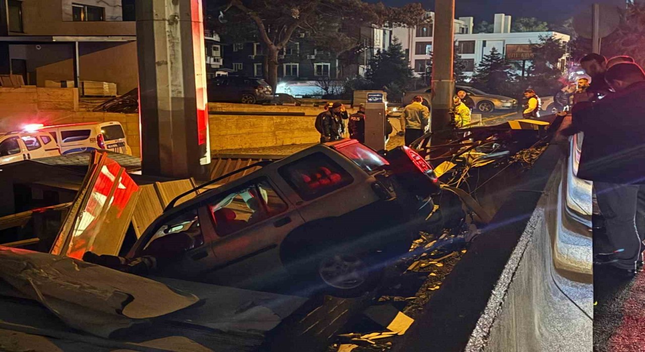 Orduda kontrolden çıkan cip elektrik panosuna çarptı: 2 yaralı
