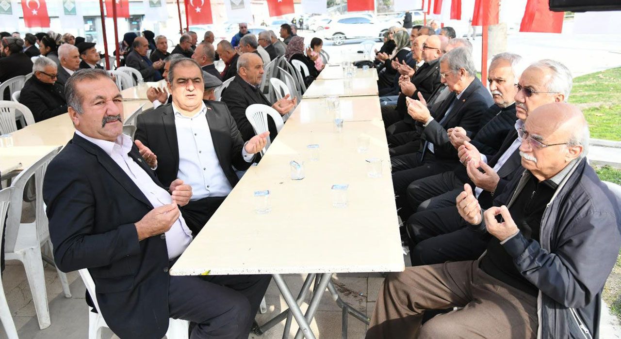 Osmaniye'de Şehitler Dualarla Anıldı