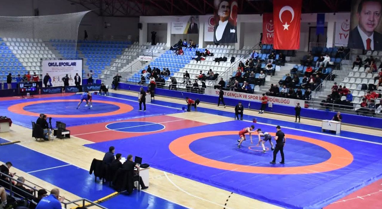 Osmaniyeli Güreşçilerden Türkiye Şampiyonası’nda Büyük Başarı