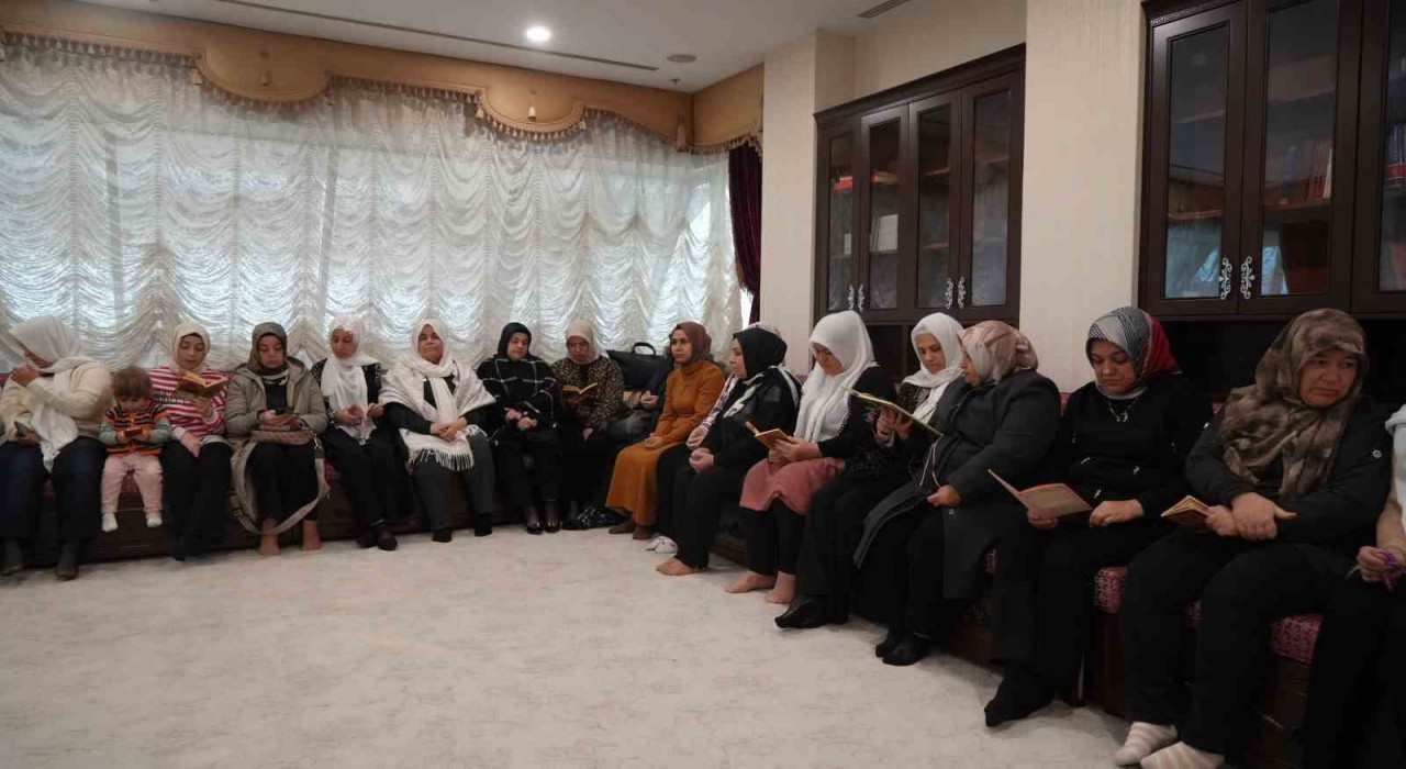Özgecan Aslan, ölümünün 10. yılında Gaziantepte anıldı