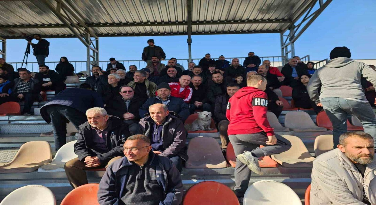 Özvatanspor Play-Offta