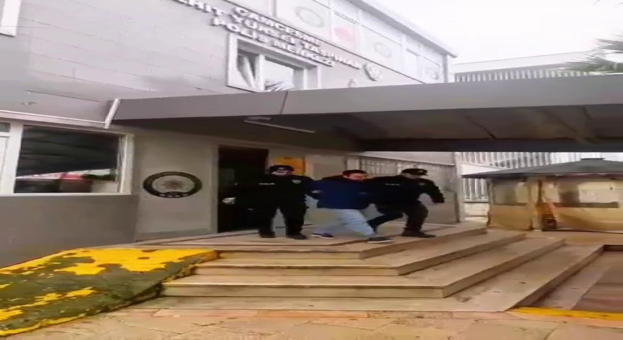 Pendikte aynasını kıran motokuryeyi ezen sürücü adliyeye sevk edildi