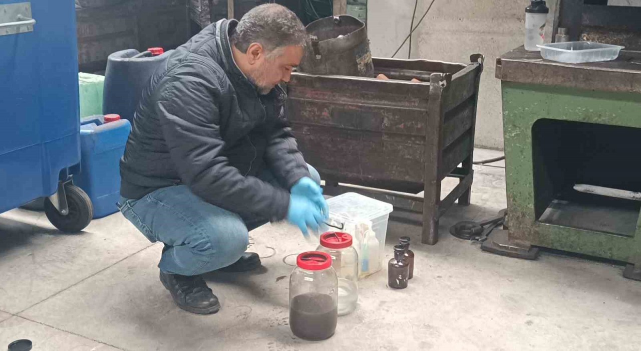 Pendik’te Kanalizasyona Lavabo Açıcı Döken Firma Açıklama Yaptı