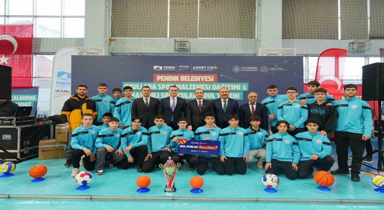 Pendikte spora büyük destek: 172 okula 5 milyonluk yardım