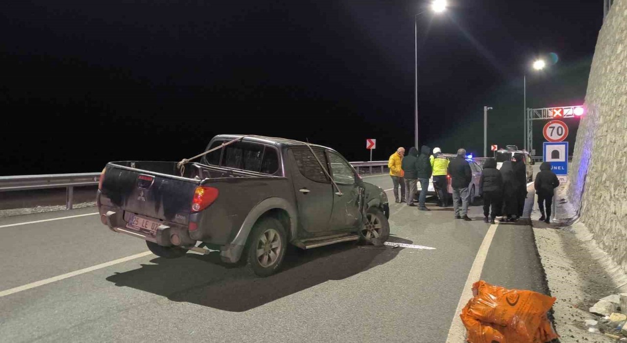 Pirinkayalar Geçidinde trafik kazası