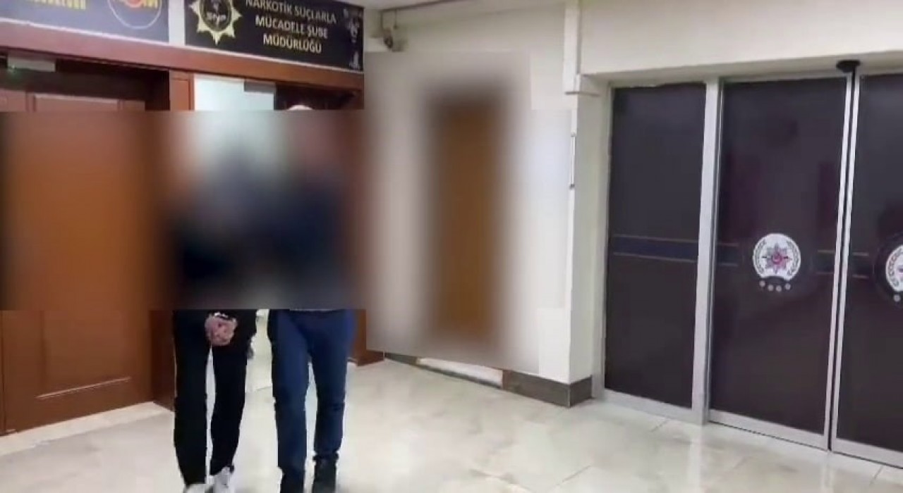 Polisten uyuşturucu operasyonu: 3 gözaltı