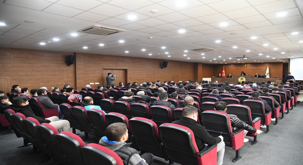 Pursaklarda iş buluşmasına yoğun ilgi