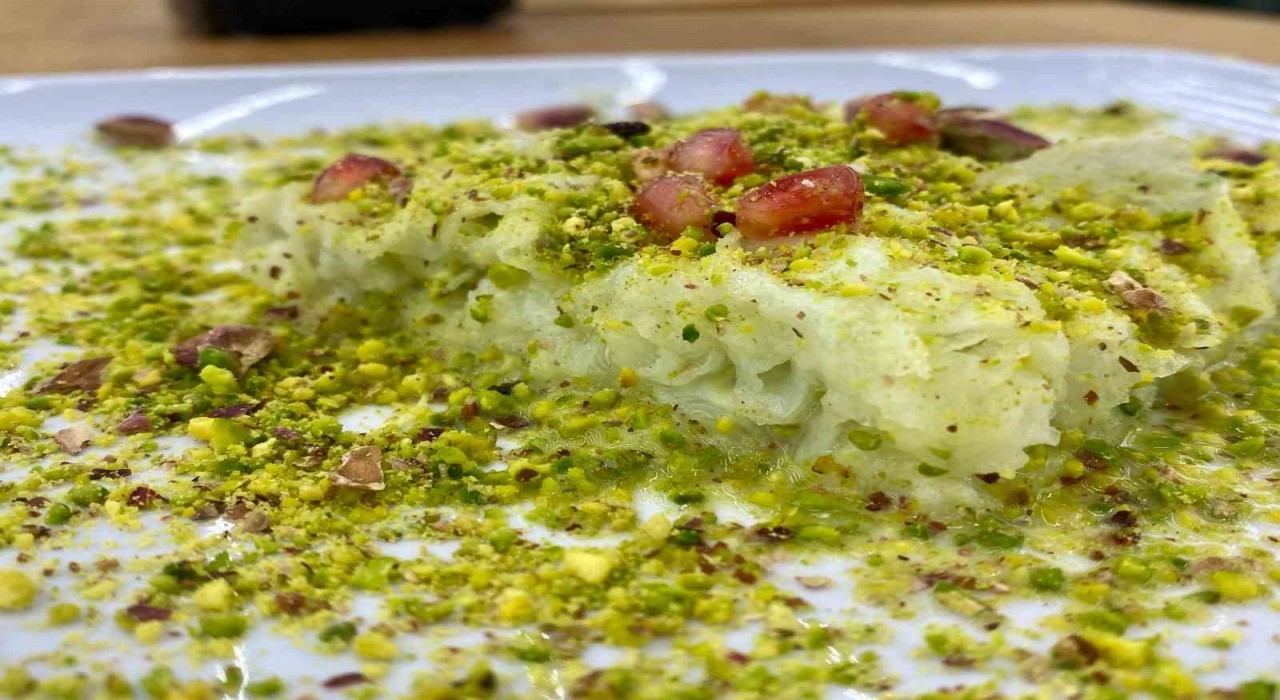 Ramazan sofralarının vaz geçilmezi güllaç raflarda yerini aldı