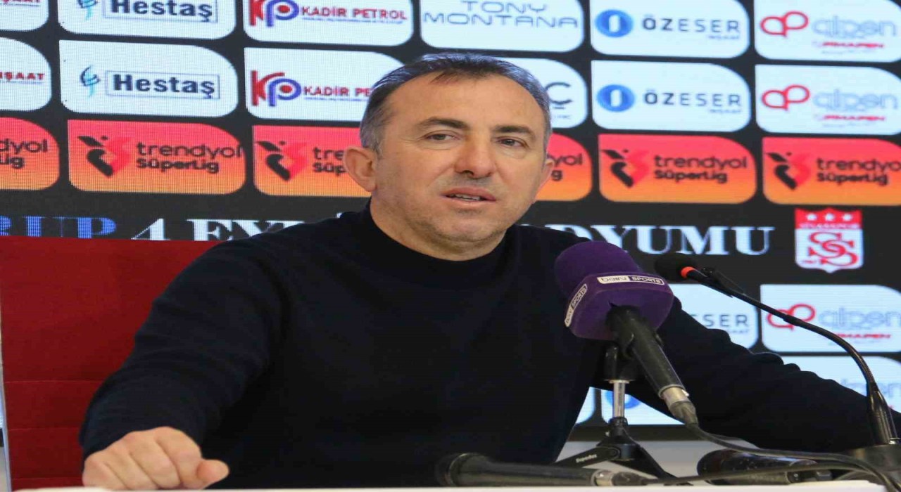Recep Uçardan istifa sorusuna yanıt: Devam edeceğim