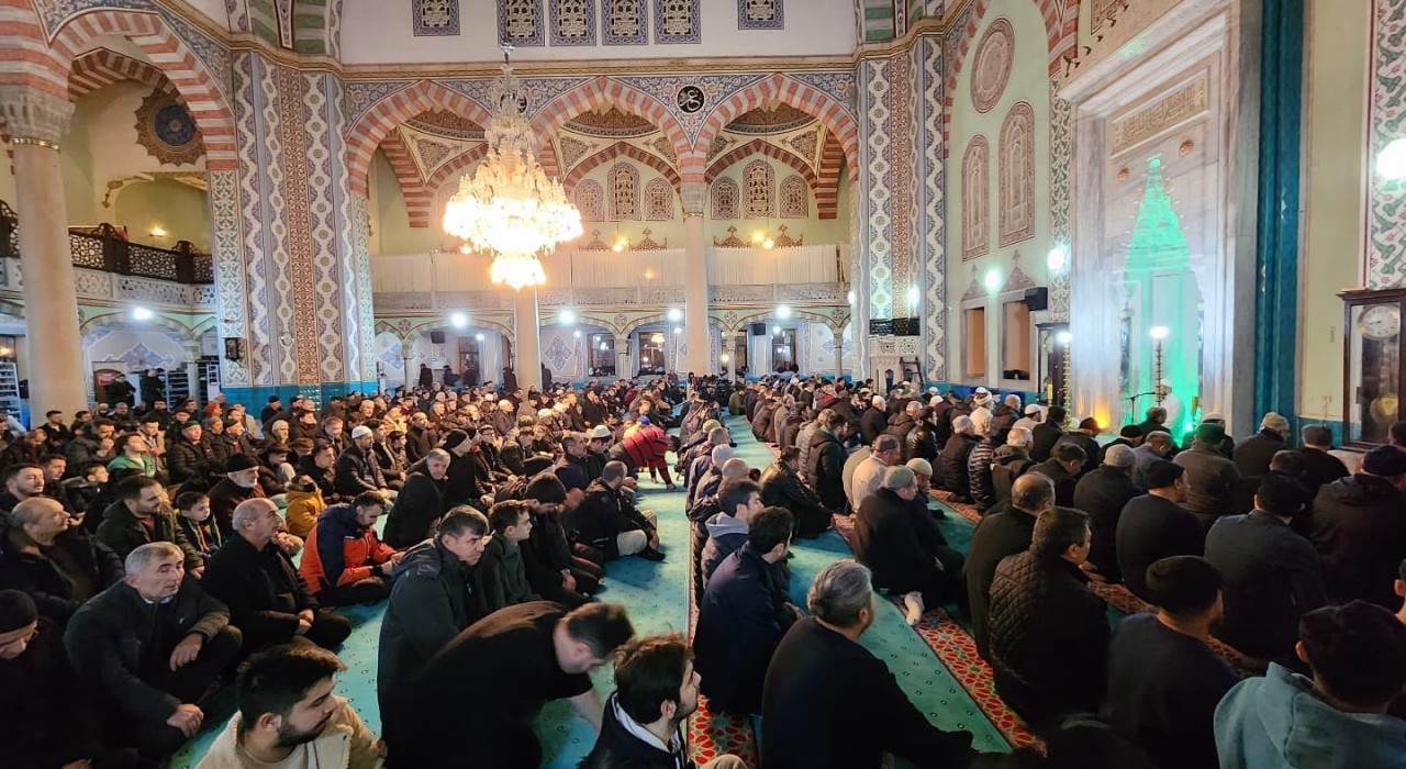 Reşadiye Camiinde Berat Kandili idrak edildi