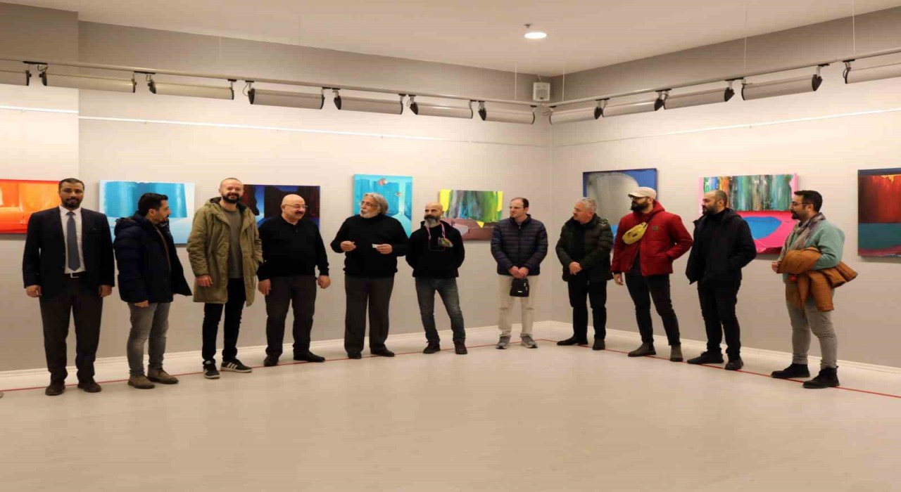 Ressam Bayar Sanko Sanat Galerisinde sergi açtı