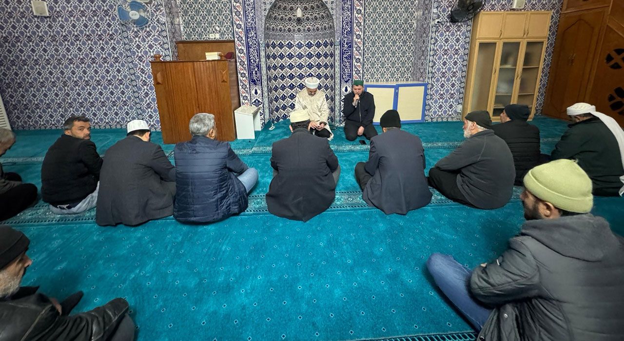 Sabah Namazı Buluşmaları Devam Ediyor