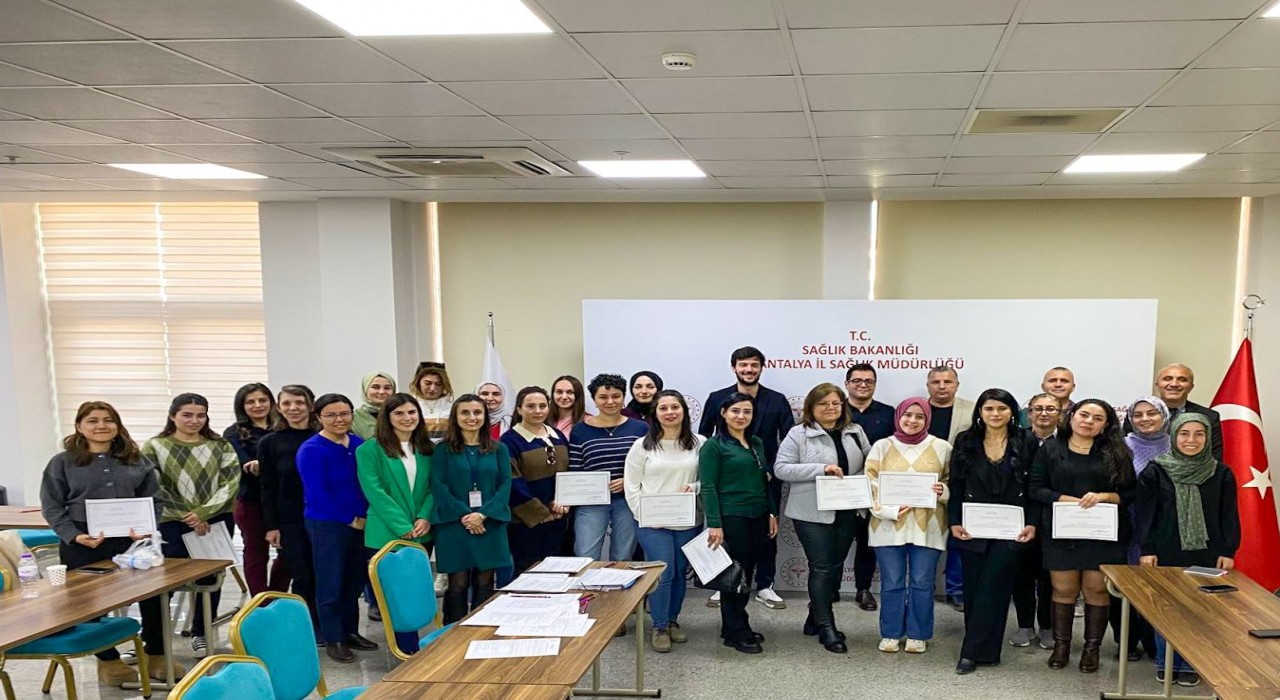 Sağlık çalışanları geleceğe hazırlanıyor