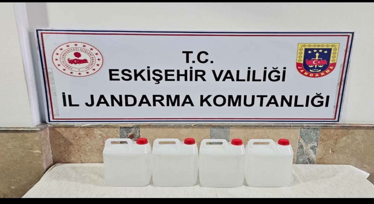 Sahte içki üretmek isteyen şahsa jandarma engel oldu