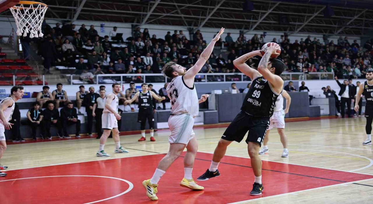 Sakarya Büyükşehir Basketbol takımı Beylikdüzünü evinde ağırlayacak
