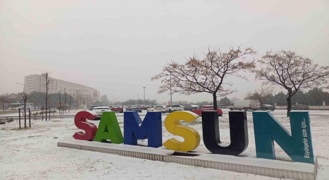 Samsunda yoğun kar yağışı