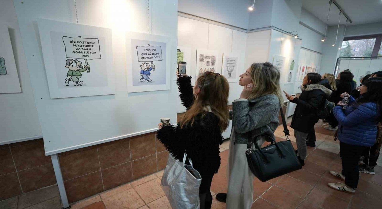 Sanat Şehri Denizlide karikatür sergisi