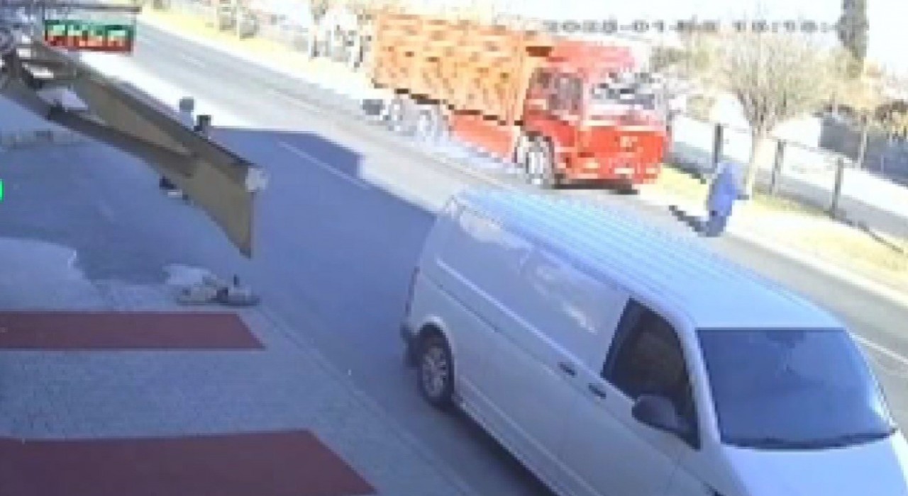 Şanlıurfada kamyonun çarptığı kadın öldü
