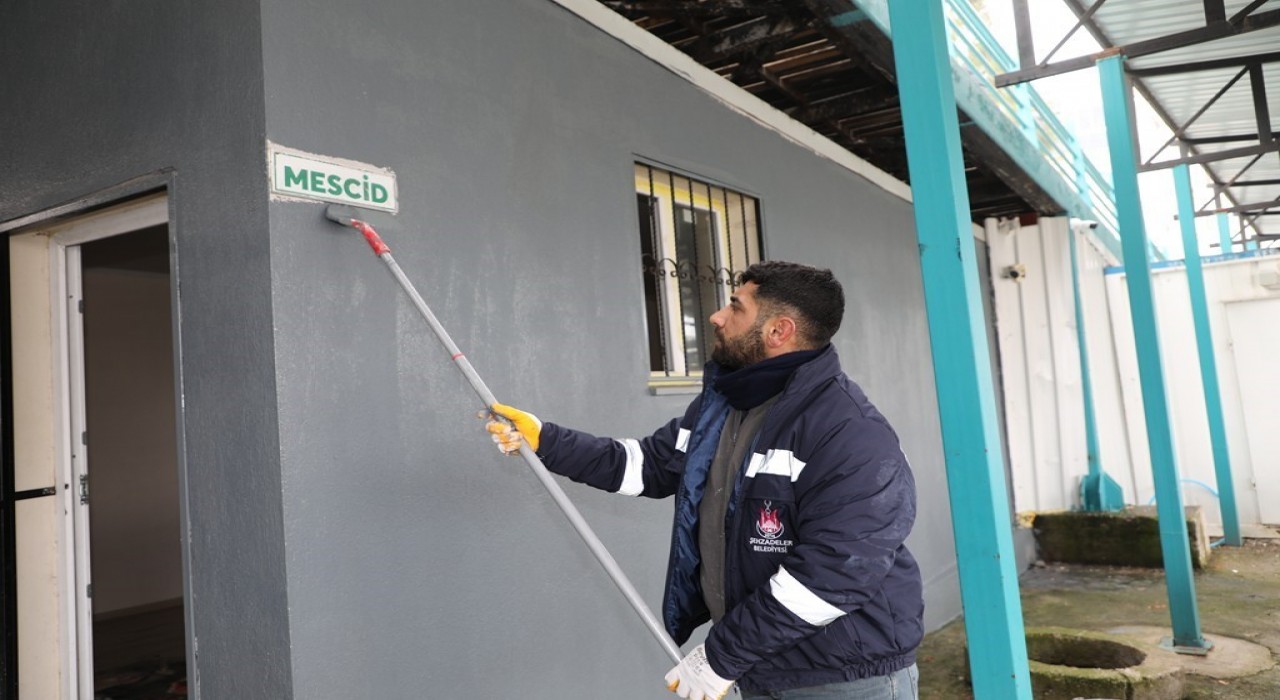 Şehzadeler Belediyesinden Perşembe Pazarında yenileme