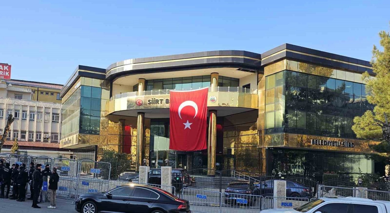 Siirt Belediyesinde usulsüz işe alındığı belirlenen 35 kişi işten çıkarıldı