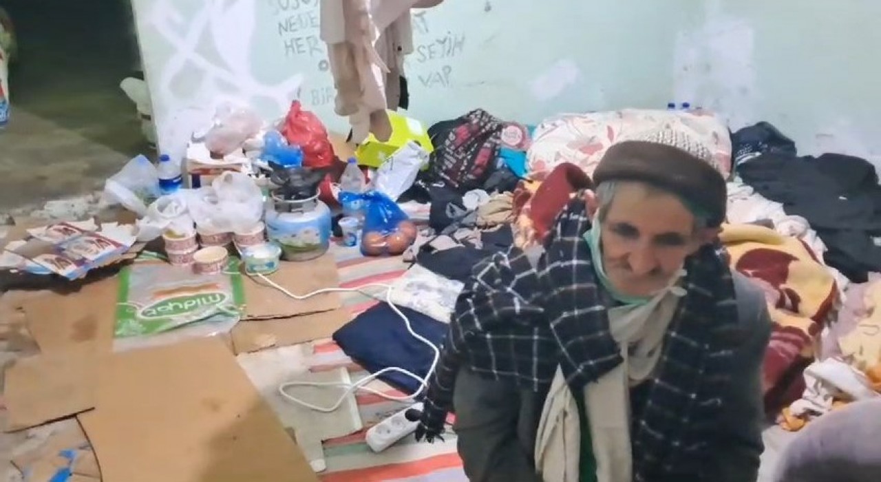 Siirtte yaşlı çiftçin evi onarılarak yaşanılacak duruma getirildi