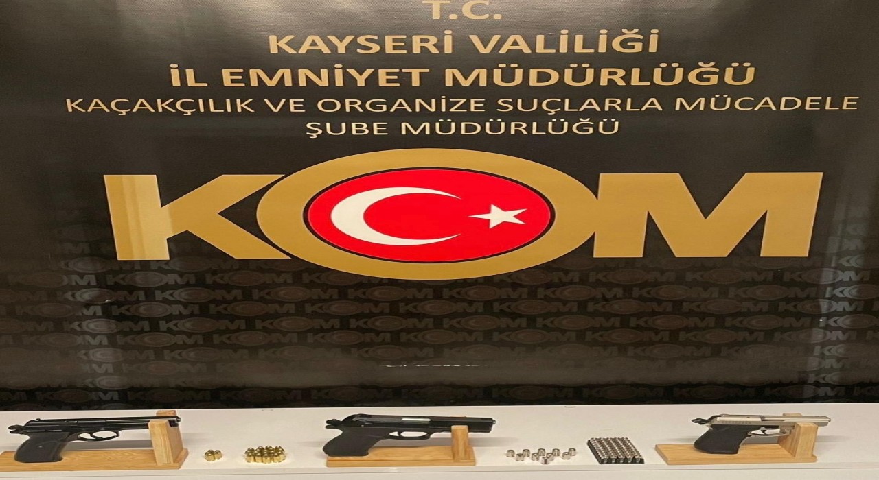 Silah tüccarı operasyonla yakalandı